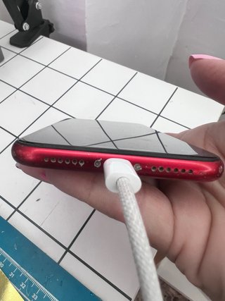 iPhone XR 64GB Rosso