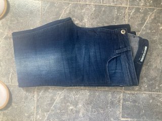 Pantalón vaquero azul Talla M