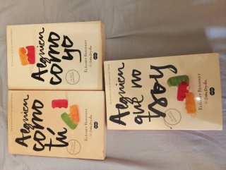 Lote de libros de novela romántica y erotica