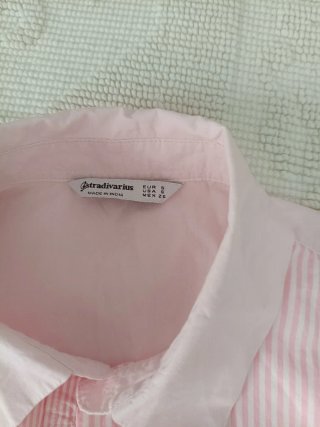Camisa sin mangas rosa Stradivarius