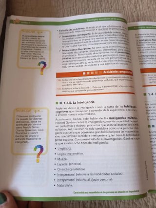 Características y necesidades de las personas e...