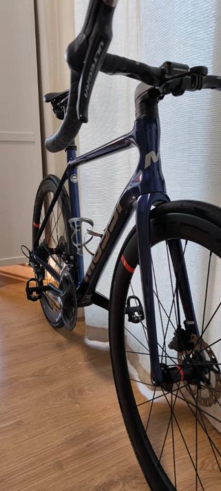 Bicicleta de carretera Massi Team
