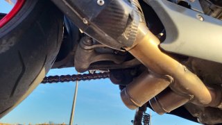 Suzuki GSXR 600 K7 Negra/Gris/rojo