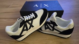 Zapatillas Armani Exchange Negras y Blancas