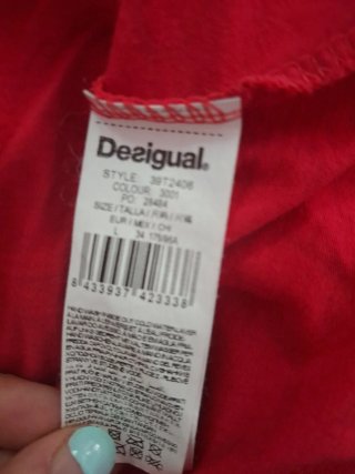 Camiseta Desigual Roja Estampada