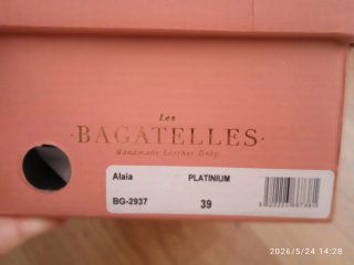 Sandalias planas doradas Les Bagatelles cuero 39