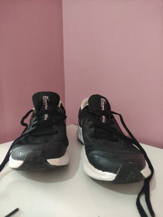 Zapatillas deportivas Nike negras y rosas