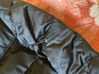 Abrigo acolchado negro hombre