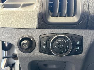 Ford Transit 2.0 TDCi L2H2 Trend LIFT PLATAFORMA ELEVADORA