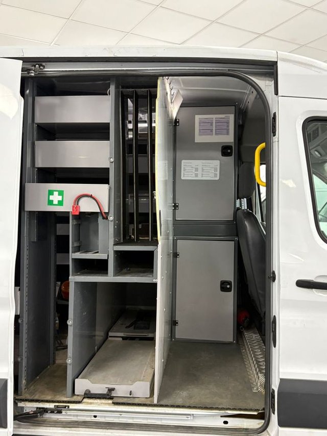 Ford Transit 2T 350M FOU MWB HR DSL 2 y 3 plazas consulte equipo de estanterias