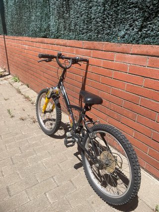 Bicicleta B'Twin 20
