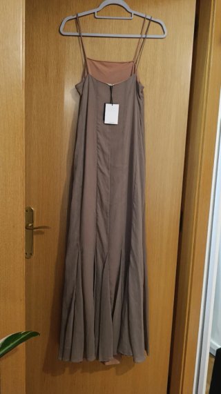 Vestido gasa color topo edición limitada