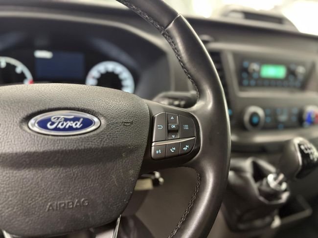 Ford Transit 2023, foto 17