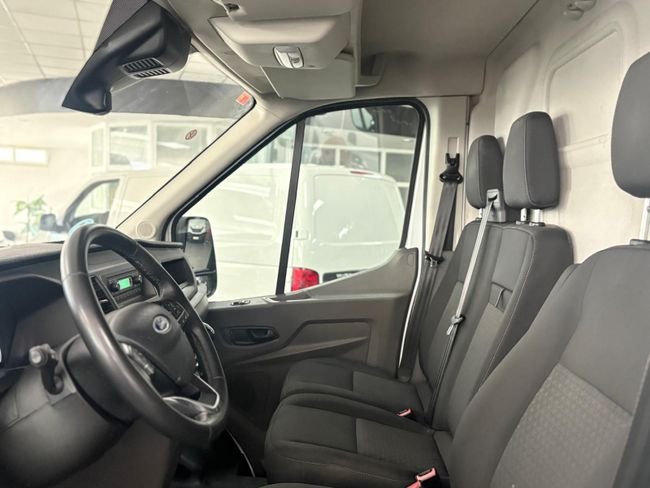 Ford Transit 2023, foto 22