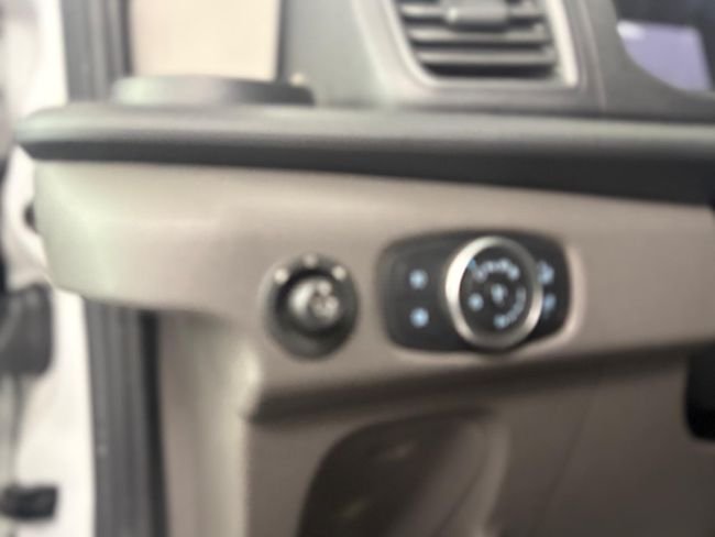 Ford Transit 2023, foto 25