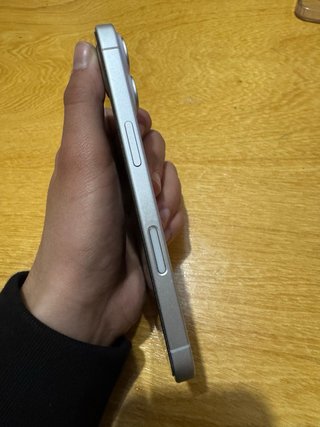 iPhone 16 blanco