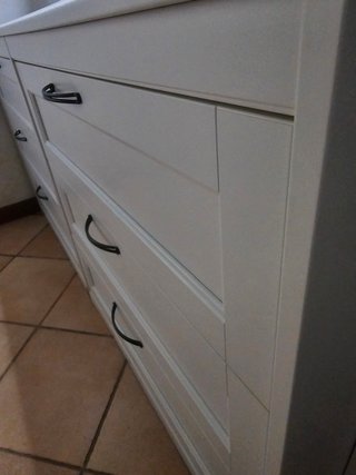Cassettiera mobile bianca in legno