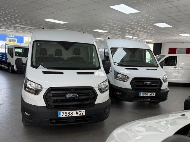Ford Transit 350 96KW L3H2 VAN TREND FWD TAPICERÍA TREND/LIMITED NEGRA (TELA)