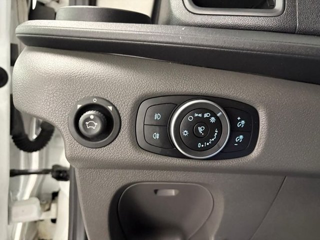 Ford Transit 350 96KW L3H2 VAN TREND FWD TAPICERÍA TREND/LIMITED NEGRA (TELA)