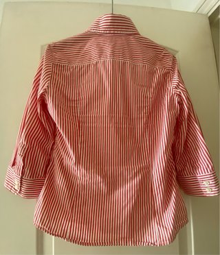Camisa Rayas Rojas y Blancas Media Mangas.