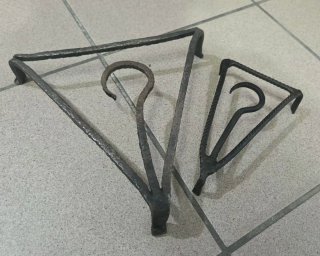 Treppiedi in ferro battuto