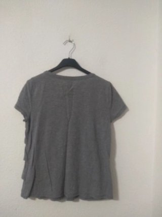 Camiseta Hollister Gris Volantes