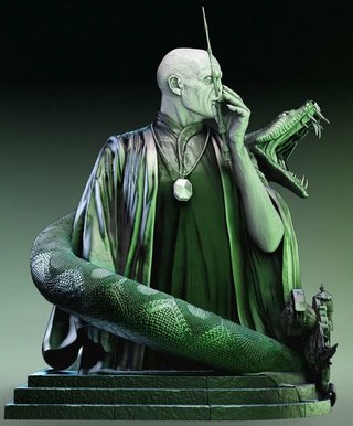 Busto Voldemort Harry Potter Pintado 20cm