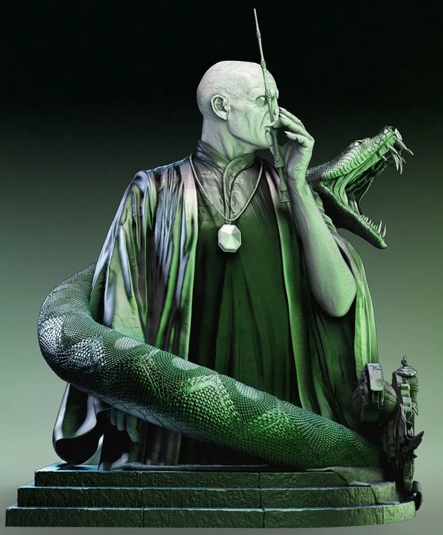 Busto Voldemort Harry Potter Pintado 20cm
