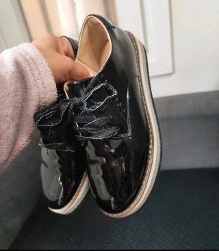 Zapatos negros Lefties talla 38