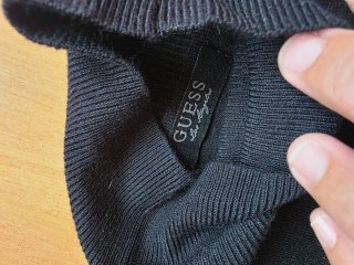 Jersey Guess Manga Corta Negro Lentejuelas