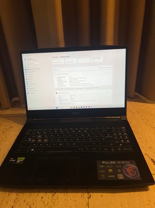 MSI Pulse 15 B13V Laptop windows 11 incluido