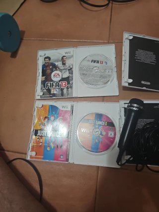 Lote Juegos Wii + 2 Micrófonos Nuevos