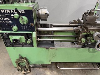 Torno Paralelo Pinacho Latino Mod. L-1/200