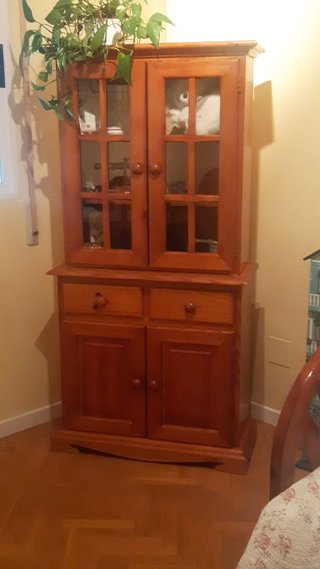 Armario vitrina pino miel madera maciza
