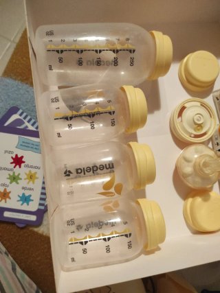 Medela Sacaleches Biberones Bolsas Calma
