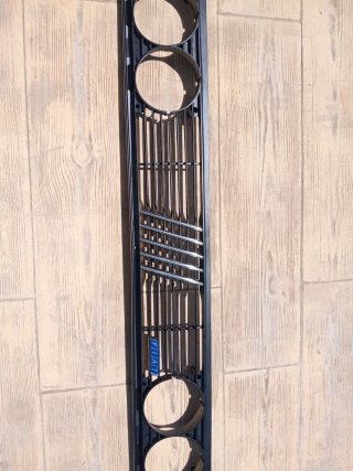 Rejilla Seat 131