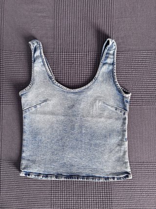 Top vaquero elástico Zara