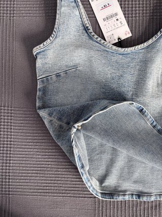 Top vaquero elástico Zara