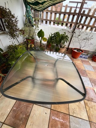 Mesa de jardín cristal y metal