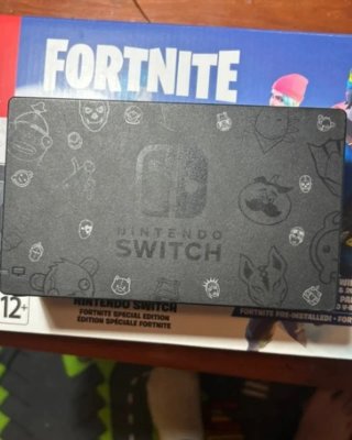 Nintendo Switch Edizione Fortnite