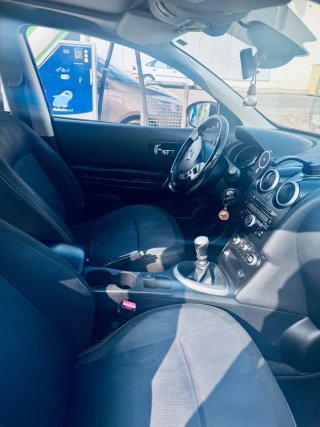 Nissan Qashqai+2 2010