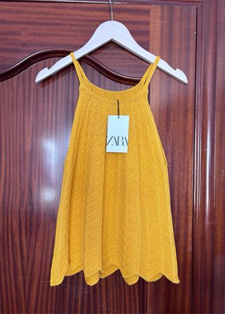 Top Zara tejido algodón amarillo talla 13/14 XS