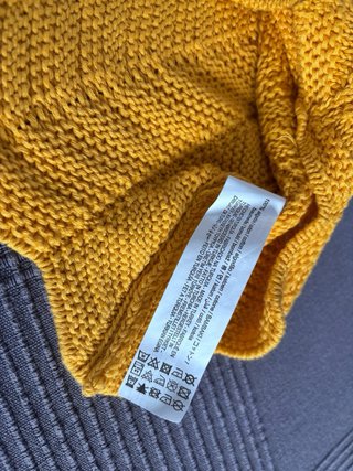Top Zara tejido algodón amarillo talla 13/14 XS