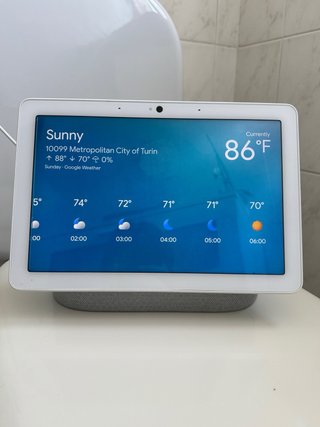 Google Nest Hub Max 10"
