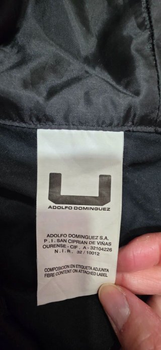 Vestido Mono sin tirantes negro adolfo dominguez