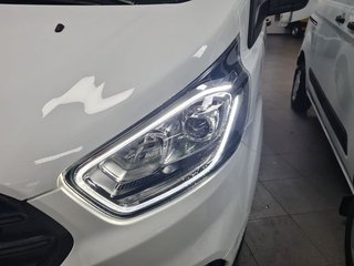 Ford Transit Custom VAN 2.0 TDCI 96KW 300 L1 TREND LUCES LED EN COMPARTIMENTO DE CARGA^KIT PROTECCIÓN DE CARGA (PAREDES Y SUELO)^PAQUETE VISIÓN TREND^