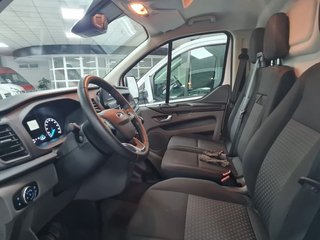 Ford Transit Custom VAN 2.0 TDCI 96KW 300 L1 TREND LUCES LED EN COMPARTIMENTO DE CARGA^KIT PROTECCIÓN DE CARGA (PAREDES Y SUELO)^PAQUETE VISIÓN TREND^