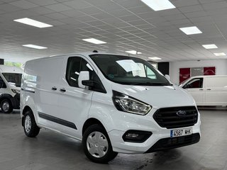 Ford Transit Custom VAN 2.0 TDCI 96KW 300 L1 TREND LUCES LED EN COMPARTIMENTO DE CARGA^KIT PROTECCIÓN DE CARGA (PAREDES Y SUELO)^PAQUETE VISIÓN TREND^