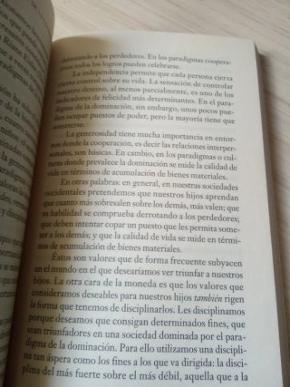 Brújula para navegantes emocionales