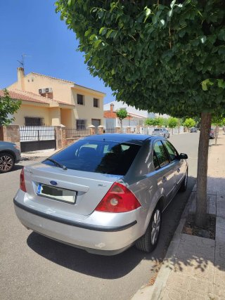 Ford Mondeo 2004